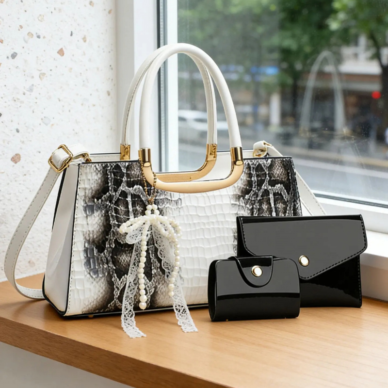 ชุดกระเป๋าถือสตรี ลายหนังจระเข - Clutch Bag Evening บทวิจารณ์และราคา